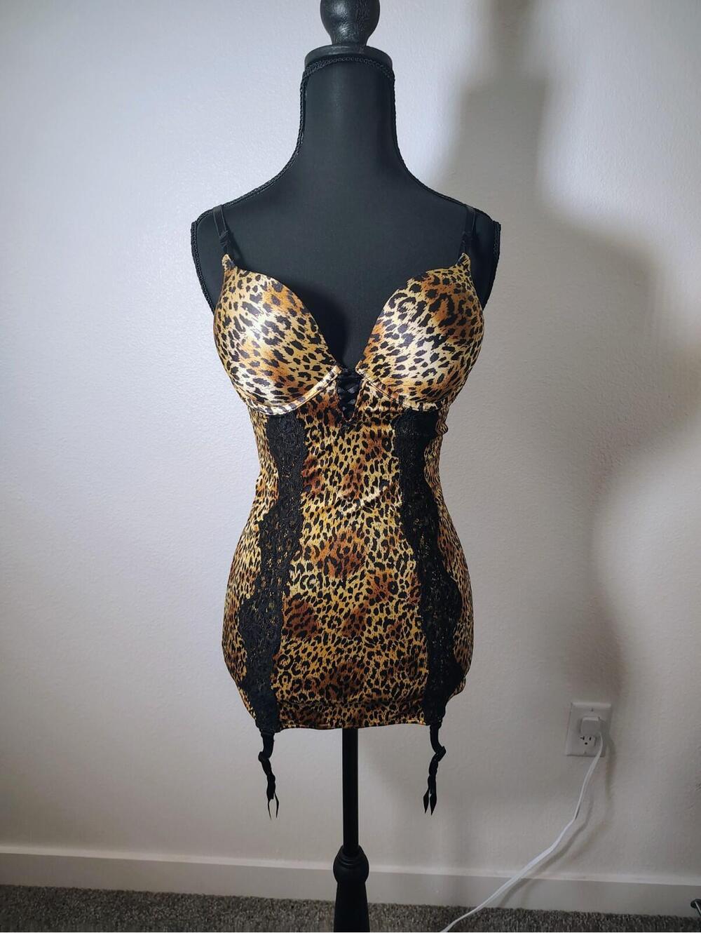 Victoria Secret 34B lingerie Leapoard Bombshell Miraculous Bombshell Merrywidow